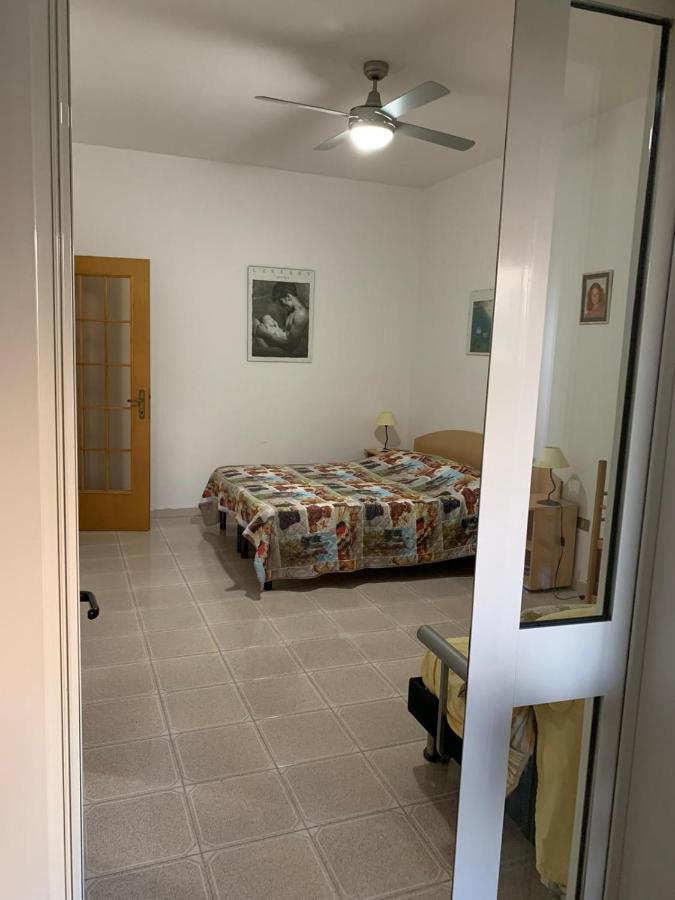 Villa Monica Appartamenti Vieste Eksteriør billede