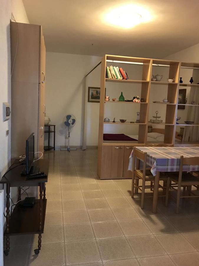 Villa Monica Appartamenti Vieste Eksteriør billede